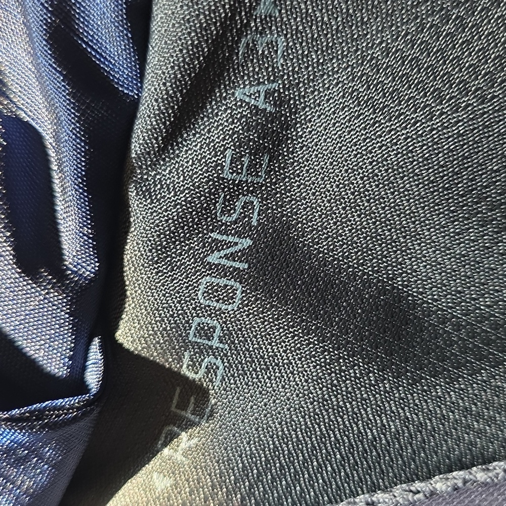 Gregory Deva 70 - image 6